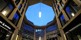 Berlin: From “Poor But Sexy” to “Rich But Anxious”? The Cultural Loss Behind Economic Takeoff