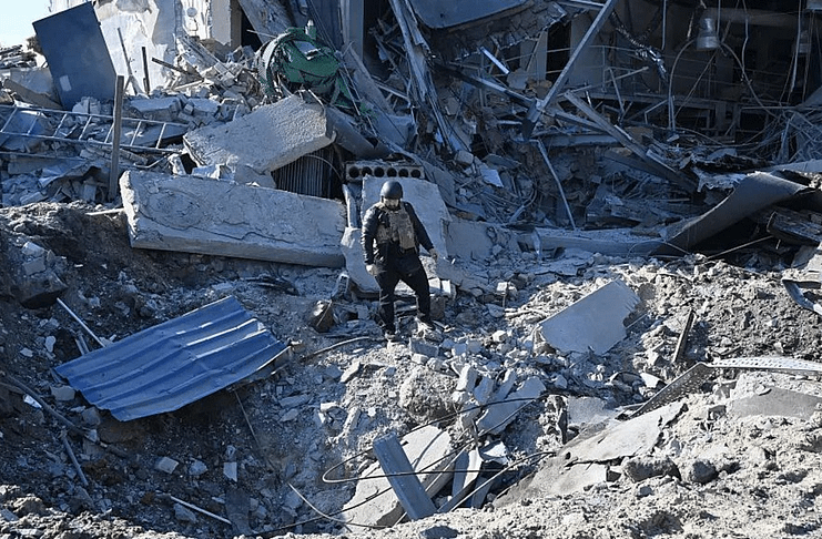 Putin Declares “Easter Truce,” but Ukraine Reports Ongoing Russian Attacks